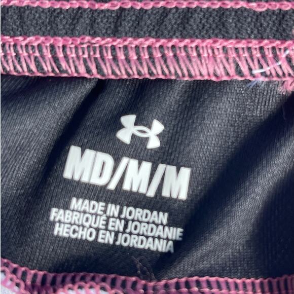 NWT Under Armour Training Short Loose Women Sz M NWT - Picture 8 of 9